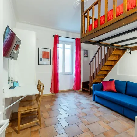 Casa Giovi - With Garden Apartmán *